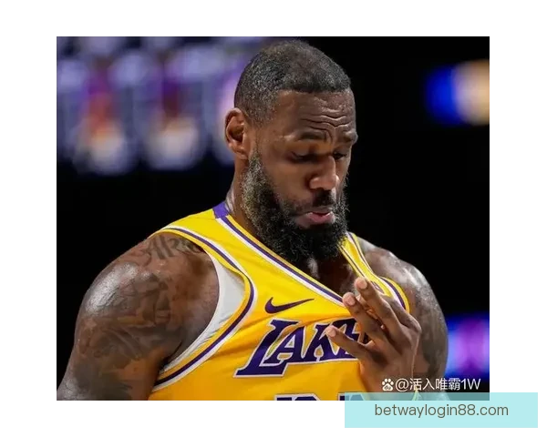 东契奇连续26场得分超四十创历史第三 詹姆斯投篮命中率刷新个人纪录 东契奇连续26场得分超四十创历史第三 詹姆斯投篮命中率刷新个人纪录